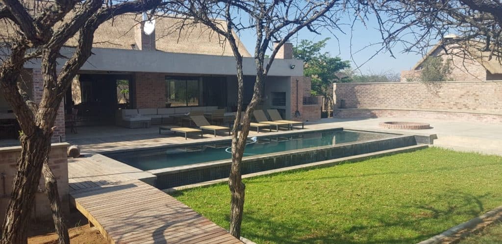 Pool area at Ngala safari Lodge