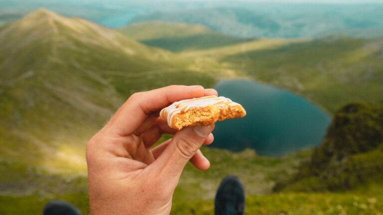 Hiker enjoying hiking snack #bestsnacksforhiking