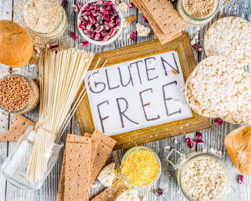 Best Gluten Free Hiking snacks - chick peas, gluten free crackers and rice cakes