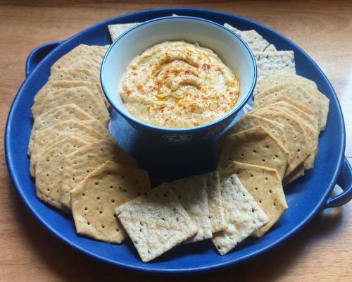 Homemade Hummus Mediterranean with Gluten-free Crackers
