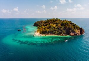 Titop Island Halong Bay Vietnam photo from Pexels
