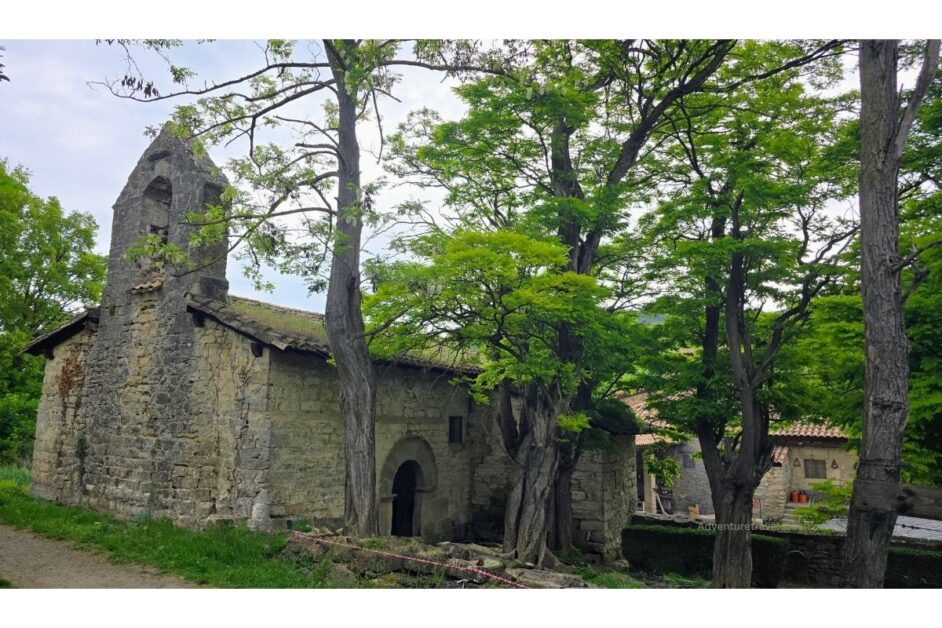 Romanesque church of Sant Martí de Guixers (Les Volianes) in Solsonès, Catalonia, Spain