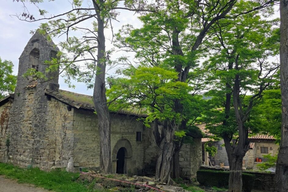 Romanesque church of Sant Martí de Guixers (Les Volianes) in Solsonès, Catalonia, #Spain #ValldeLordValley